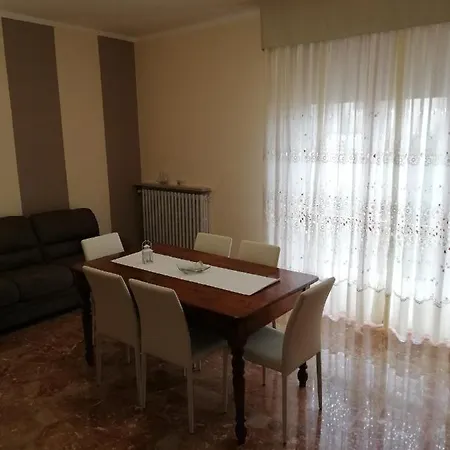Cinzia'S Holiday Home Desenzano del Garda Exterior photo