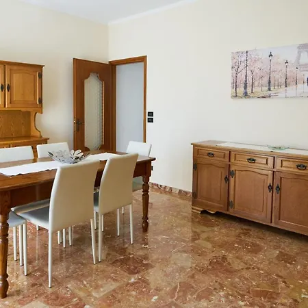 Cinzia'S Holiday Home Desenzano del Garda Exterior photo
